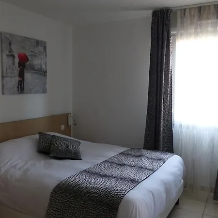 Au Beaujolais Saint Jean Otel 3*