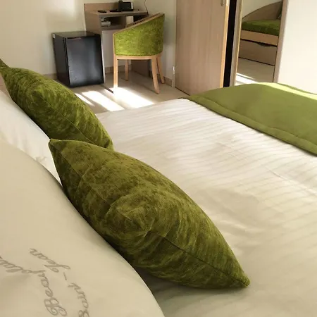 Otel Au Beaujolais Saint Jean Belleville-sur-Saône